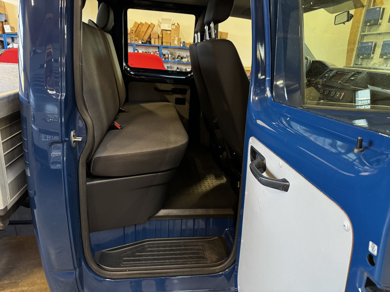 Furgoneta caja abierta Volkswagen T6 Doka Pritsche 2.0 TDI 4Motion 4x4 indienblau: foto 16