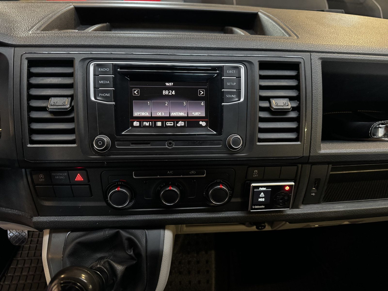 Furgoneta caja abierta Volkswagen T6 Doka Pritsche 2.0 TDI 4Motion 4x4 indienblau: foto 14