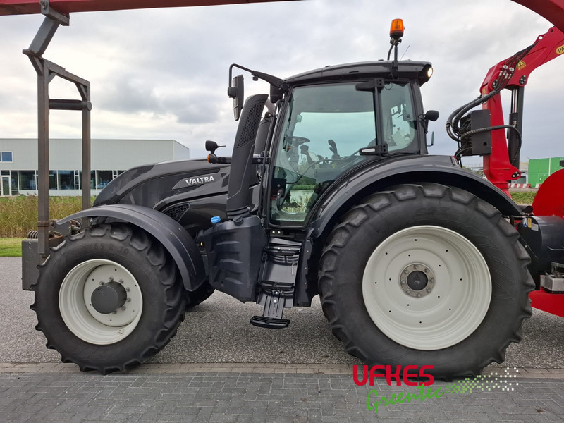 Valtra T 234 Direct TwinTrac - Tractor: foto 2 Valtra T 234 Direct TwinTrac - Tractor: foto 2