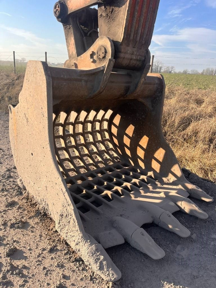 Hitachi ZX 690 LC H-6 ZX690LCR-6 - Excavadora de cadenas: foto 4 Hitachi ZX 690 LC H-6 ZX690LCR-6 - Excavadora de cadenas: foto 4