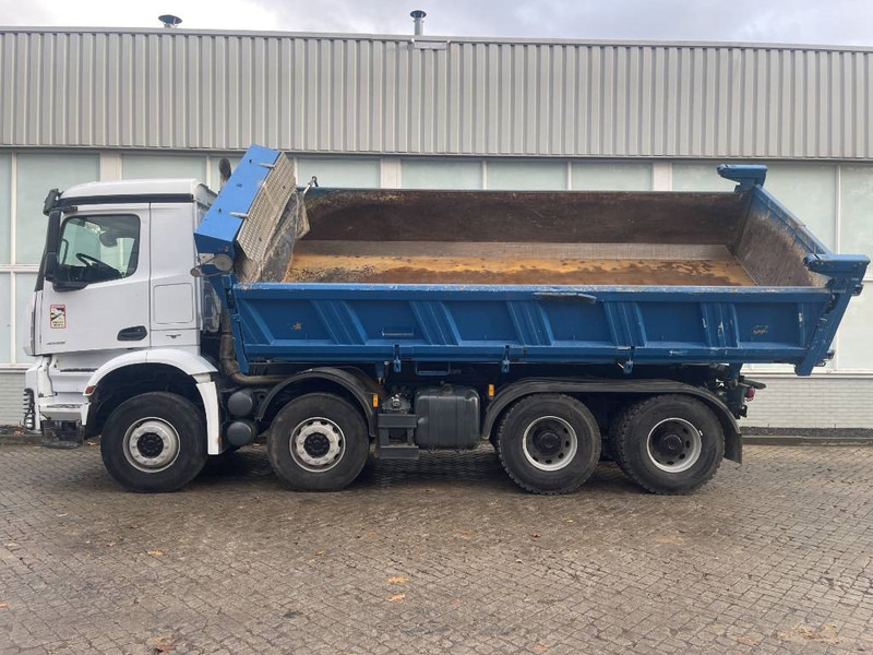 Mercedes-Benz Arocs 4145 8x4 2016 Euro 6 - Camión volquete: foto 3 Mercedes-Benz Arocs 4145 8x4 2016 Euro 6 - Camión volquete: foto 3