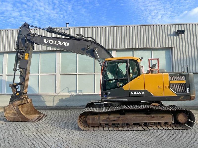 Volvo EC 220 EL 2016 TOPCON 3D GPS - Excavadora de cadenas: foto 2 Volvo EC 220 EL 2016 TOPCON 3D GPS - Excavadora de cadenas: foto 2