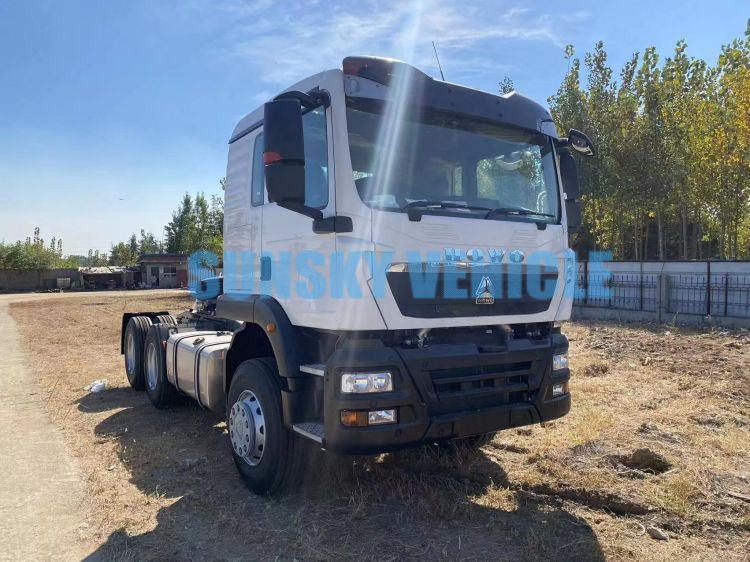 HOWO 400HP High roof Tractor Head - Cabeza tractora: foto 5 HOWO 400HP High roof Tractor Head - Cabeza tractora: foto 5