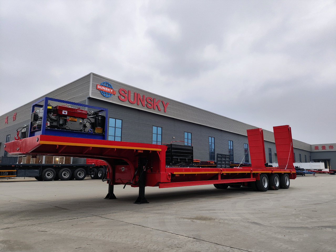 SUNSKY 30Ton lowbed trailer - Semirremolque góndola rebajadas: foto 4 SUNSKY 30Ton lowbed trailer - Semirremolque góndola rebajadas: foto 4
