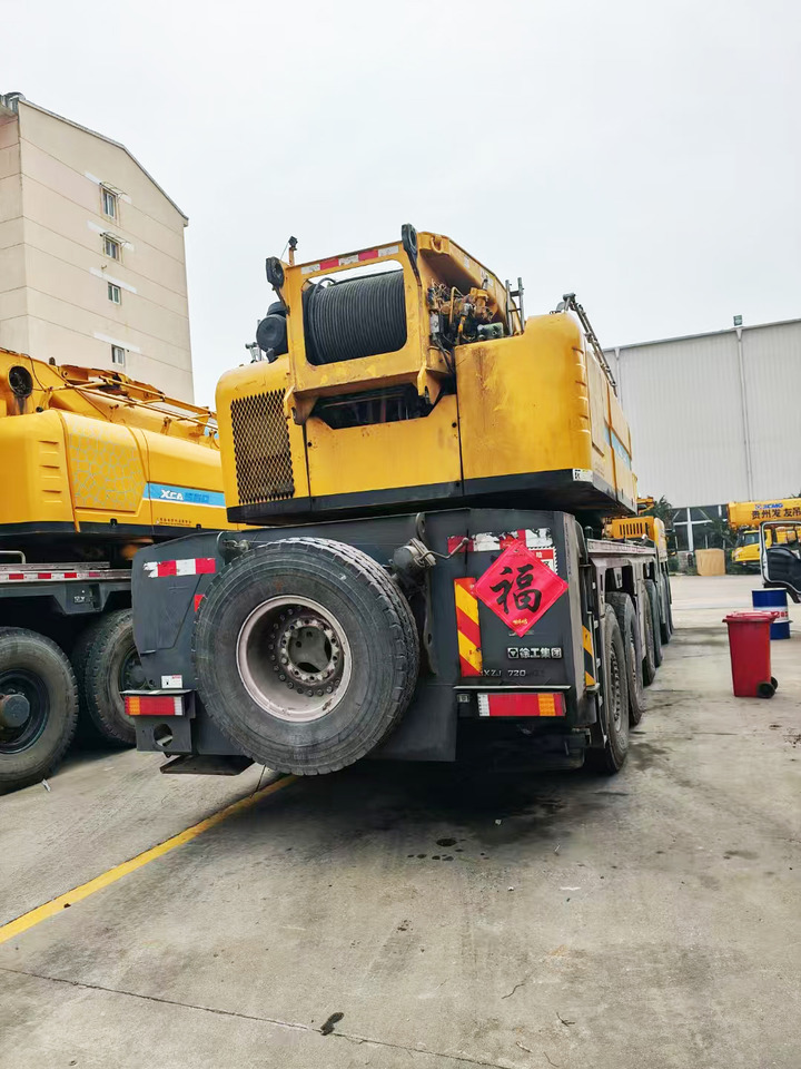 XCMG Manufacturer Used Mobile Hydraulic Truck Cranes XCA300 All Terrain Crane For Sale - Grúa todo terreno: foto 5 XCMG Manufacturer Used Mobile Hydraulic Truck Cranes XCA300 All Terrain Crane For Sale - Grúa todo terreno: foto 5