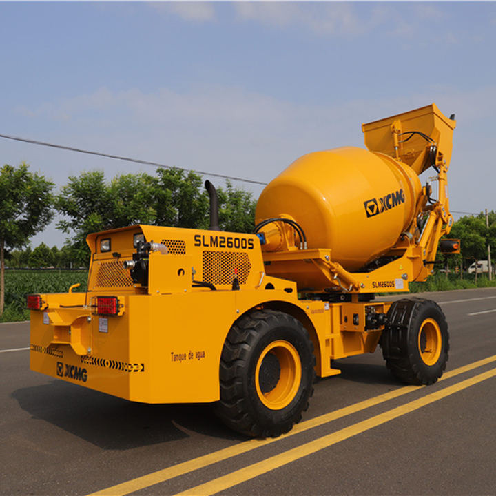XCMG Official 2.6m3 Mini Diesel Self Loading Concrete Mixer - Camión hormigonera: foto 4 XCMG Official 2.6m3 Mini Diesel Self Loading Concrete Mixer - Camión hormigonera: foto 4