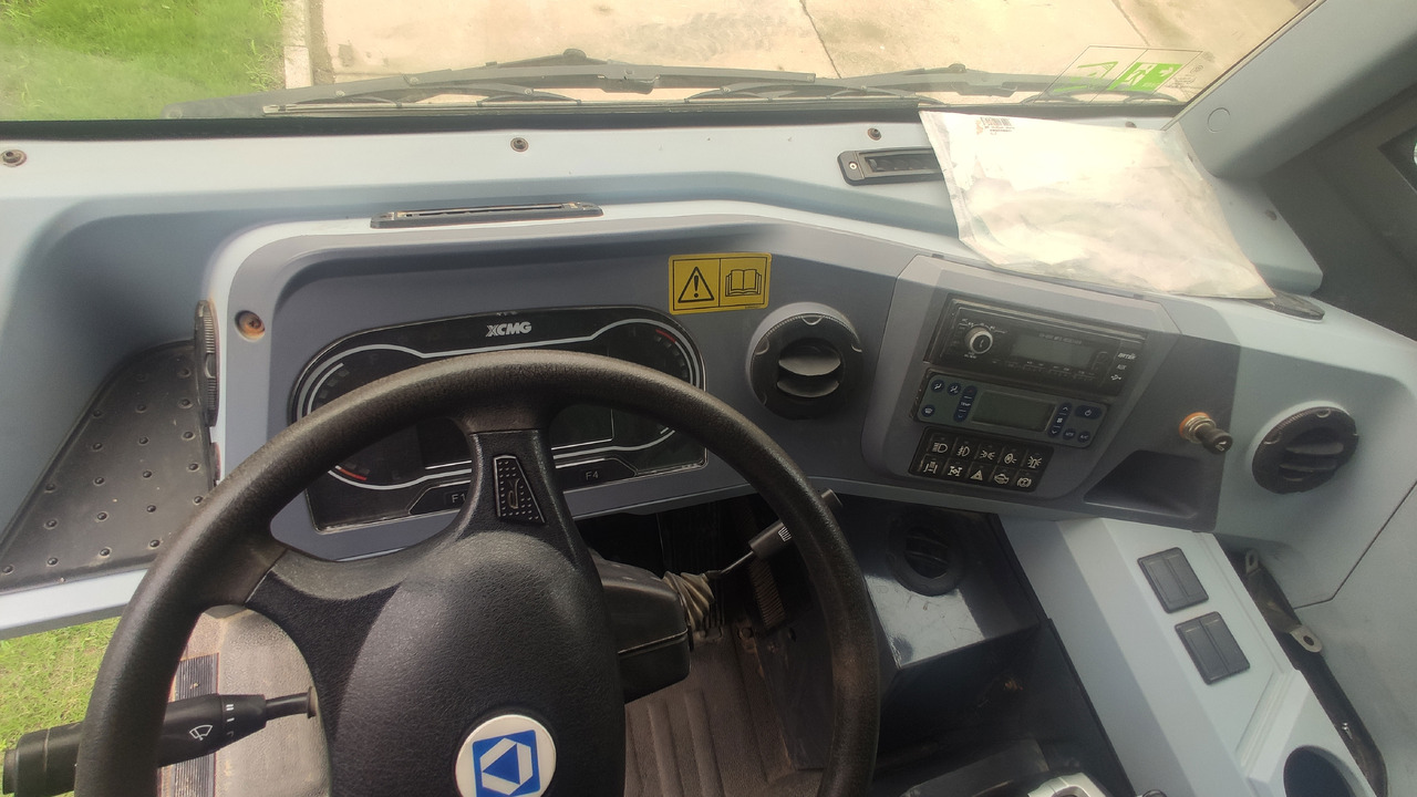 Dúmper XCMG Official 2022 Year Used 72 Ton Cheap Tipper Truck XDR80TE Dumper Truck Price: foto 7