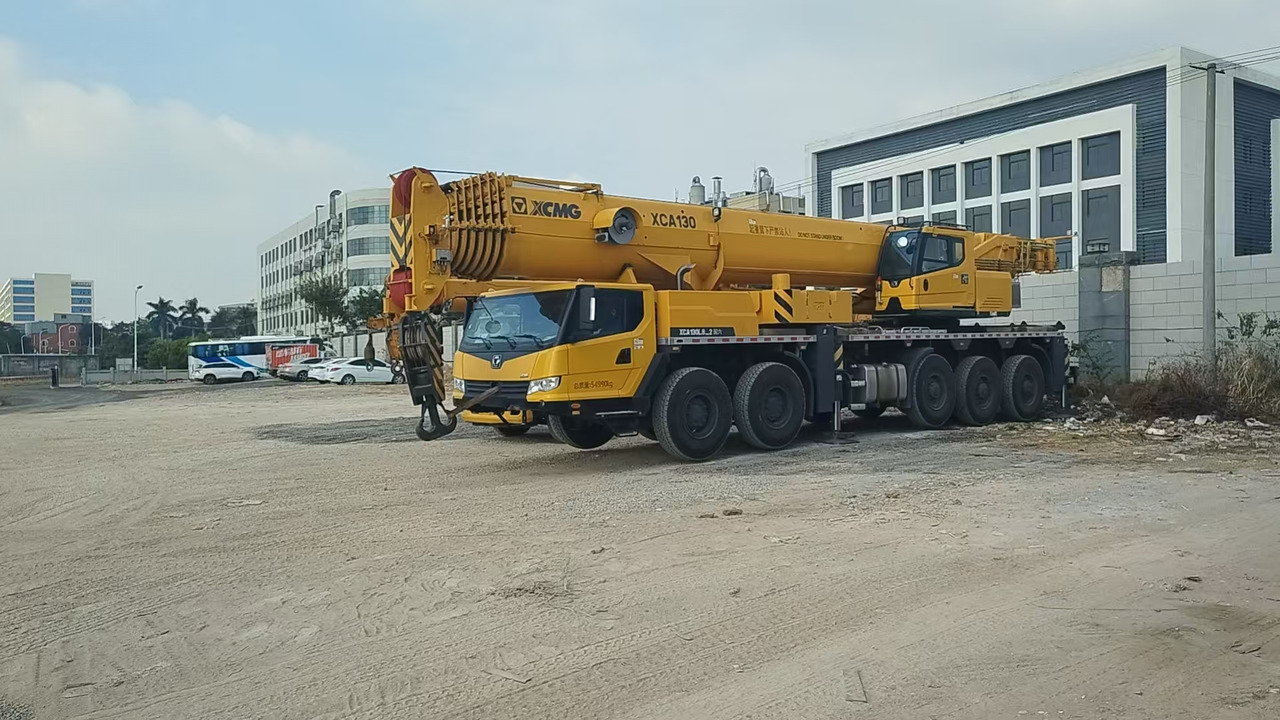 XCMG Official 2024 Year Second Hand Hydraulic Crane XCA130L8_2 130T Mobile All Terrain Crane For Sale - Grúa todo terreno: foto 3 XCMG Official 2024 Year Second Hand Hydraulic Crane XCA130L8_2 130T Mobile All Terrain Crane For Sale - Grúa todo terreno: foto 3