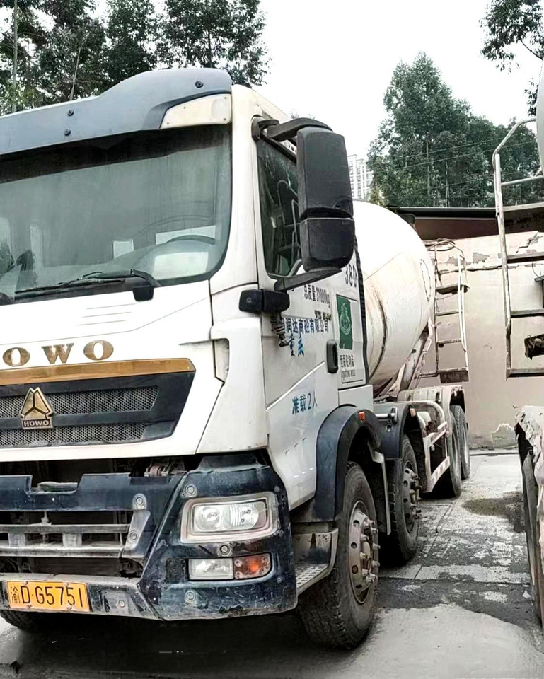 XCMG Official G4804B Used Cement Concrete Mixer 12m³ Concrete Mixer Truck HOWO - Camión hormigonera: foto 2 XCMG Official G4804B Used Cement Concrete Mixer 12m³ Concrete Mixer Truck HOWO - Camión hormigonera: foto 2