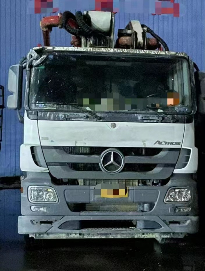 XCMG Official Hb58V Concrete Machinery 2019 Used 58m Concrete Pump Truck for Sale - Camión bomba de hormigón: foto 3 XCMG Official Hb58V Concrete Machinery 2019 Used 58m Concrete Pump Truck for Sale - Camión bomba de hormigón: foto 3