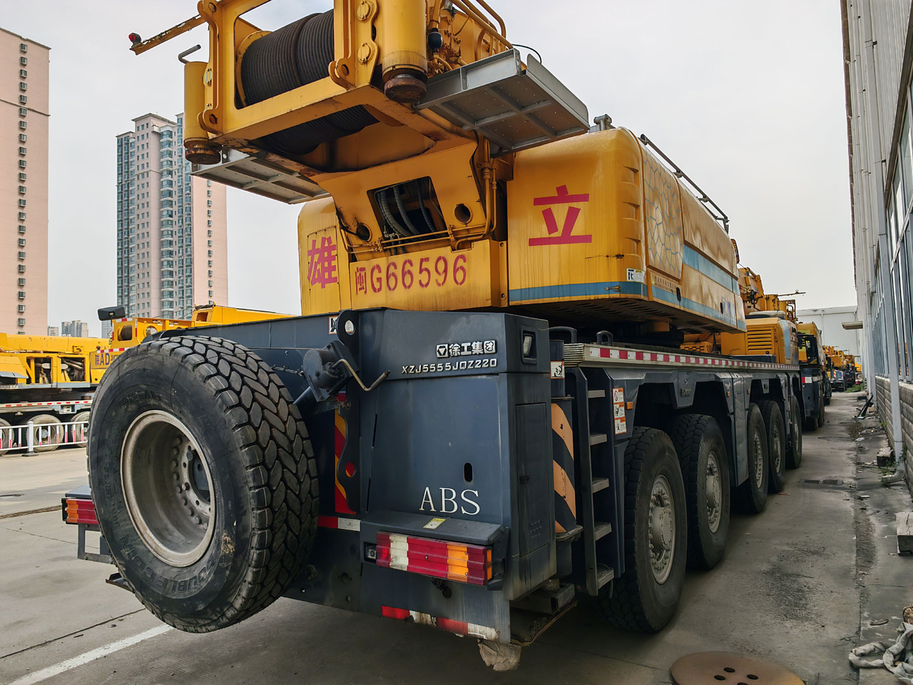 XCMG Official Mobile Jib Crane XCA220 Used Pickup Truck crane Best Price - Grúa todo terreno: foto 5 XCMG Official Mobile Jib Crane XCA220 Used Pickup Truck crane Best Price - Grúa todo terreno: foto 5