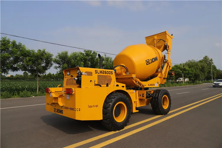 XCMG Official SLM2600S 2.6cbm Concrete Mixer Mobile Self Loading Concrete Mixer Truck - Camión hormigonera: foto 5 XCMG Official SLM2600S 2.6cbm Concrete Mixer Mobile Self Loading Concrete Mixer Truck - Camión hormigonera: foto 5