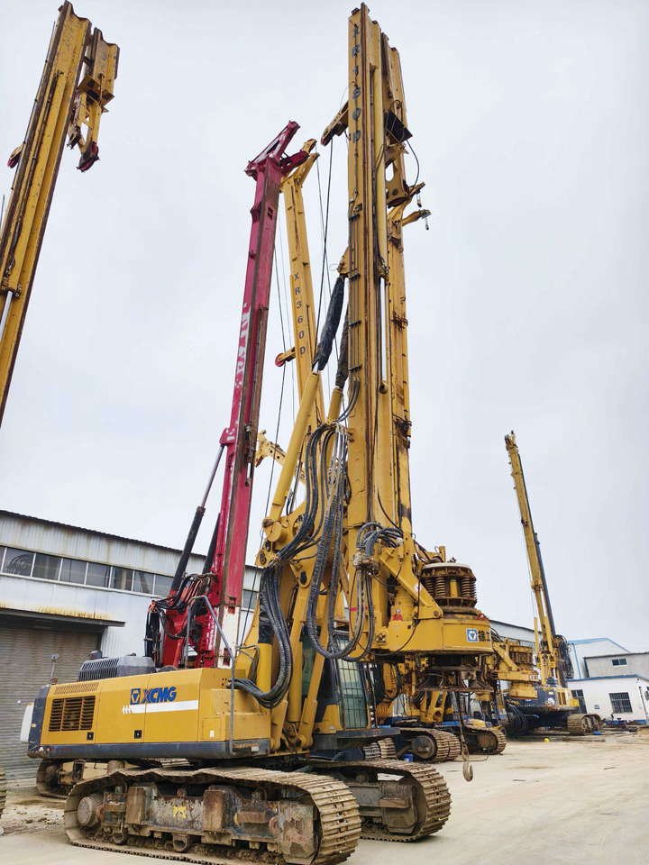 XCMG Official Second Hand Rotary Drill XR180D Used Borehole Drilling Rig Price - Perforadora: foto 4 XCMG Official Second Hand Rotary Drill XR180D Used Borehole Drilling Rig Price - Perforadora: foto 4