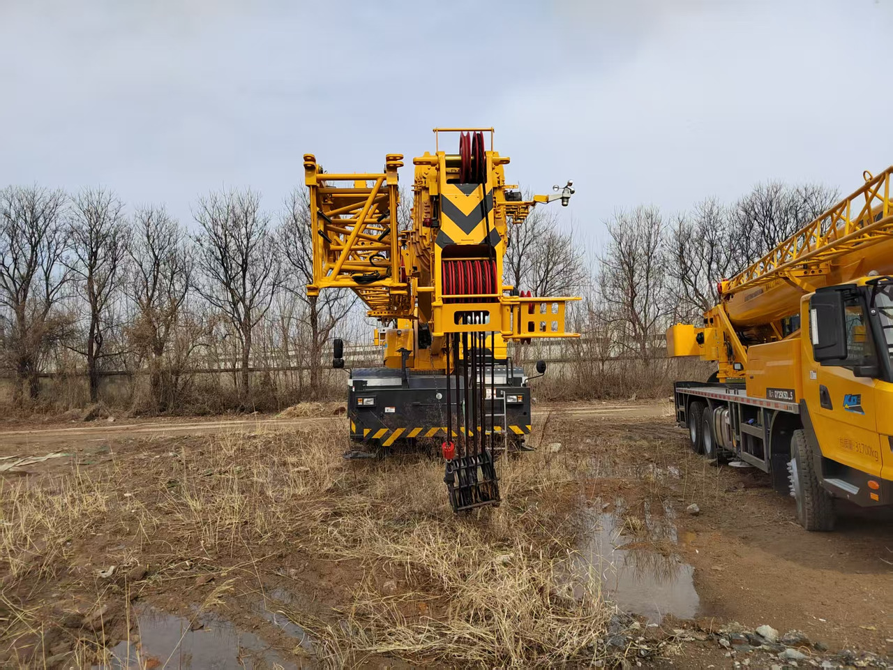 XCMG Official Second Hand Rough Terrain Cranes XCR70_S 70t Truck Crane Price For Sale - Grúa para terrenos difíciles: foto 3 XCMG Official Second Hand Rough Terrain Cranes XCR70_S 70t Truck Crane Price For Sale - Grúa para terrenos difíciles: foto 3