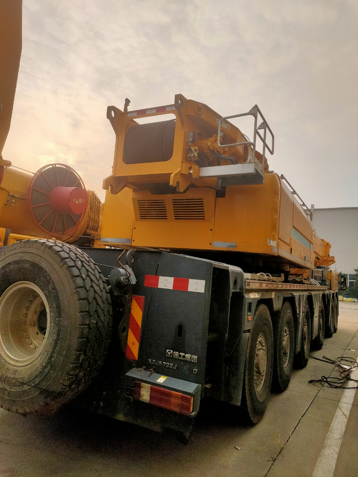 XCMG Official Second Hand Truck Cranes XCA300_1 300 Ton Mobile Crane Price - Grúa todo terreno: foto 2 XCMG Official Second Hand Truck Cranes XCA300_1 300 Ton Mobile Crane Price - Grúa todo terreno: foto 2