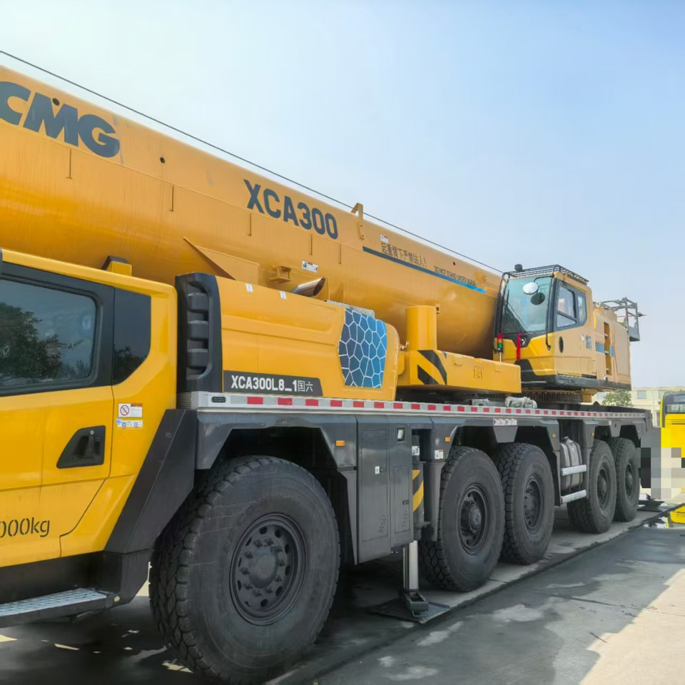XCMG Official Second Hand Truck Mounted Crane XCA300L8_1 300 ton Mobile Crane Price - Grúa todo terreno: foto 2 XCMG Official Second Hand Truck Mounted Crane XCA300L8_1 300 ton Mobile Crane Price - Grúa todo terreno: foto 2