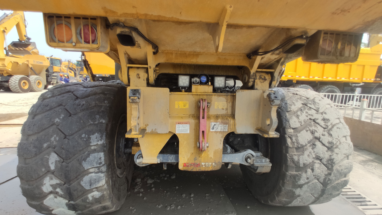 Dúmper XCMG Official Used 6*6 Dumper Mining Truck XDA50H Articulated Tipper Truck Dumper Price: foto 6