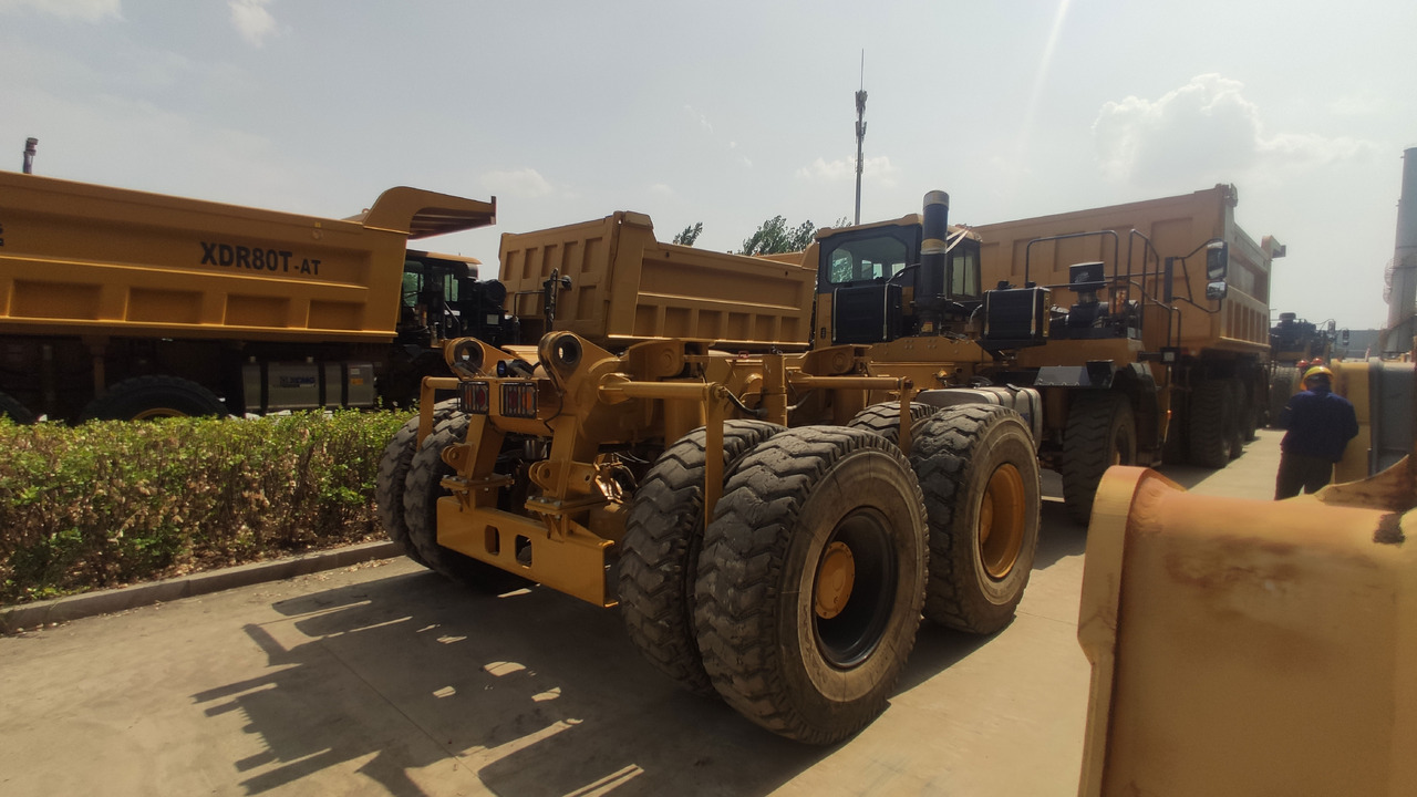 XCMG Official Used Mining Dump Trucks XDR80T 70 Ton Dumper Truck For Sale - Dúmper: foto 3 XCMG Official Used Mining Dump Trucks XDR80T 70 Ton Dumper Truck For Sale - Dúmper: foto 3