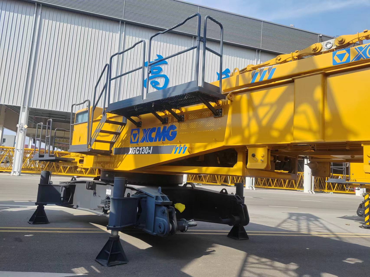 XCMG Official Used Mobile Crawler Crane XGC130-I 130 Ton Hydraulic Diesel Crane Hot Sale - Grúa sobre orugas: foto 5 XCMG Official Used Mobile Crawler Crane XGC130-I 130 Ton Hydraulic Diesel Crane Hot Sale - Grúa sobre orugas: foto 5