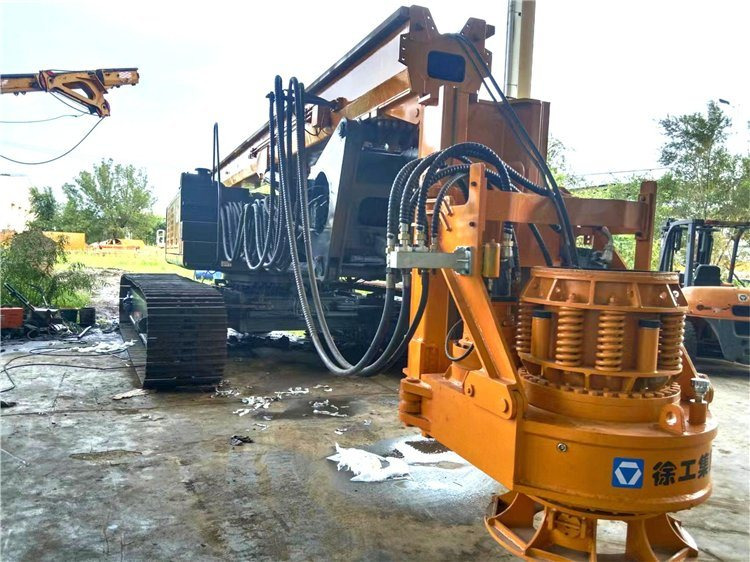 XCMG Official Xr220d 2017 Year Small Track Drilling Rig Used Hydraulic Rotary Drill Rig Price - Perforadora: foto 2 XCMG Official Xr220d 2017 Year Small Track Drilling Rig Used Hydraulic Rotary Drill Rig Price - Perforadora: foto 2