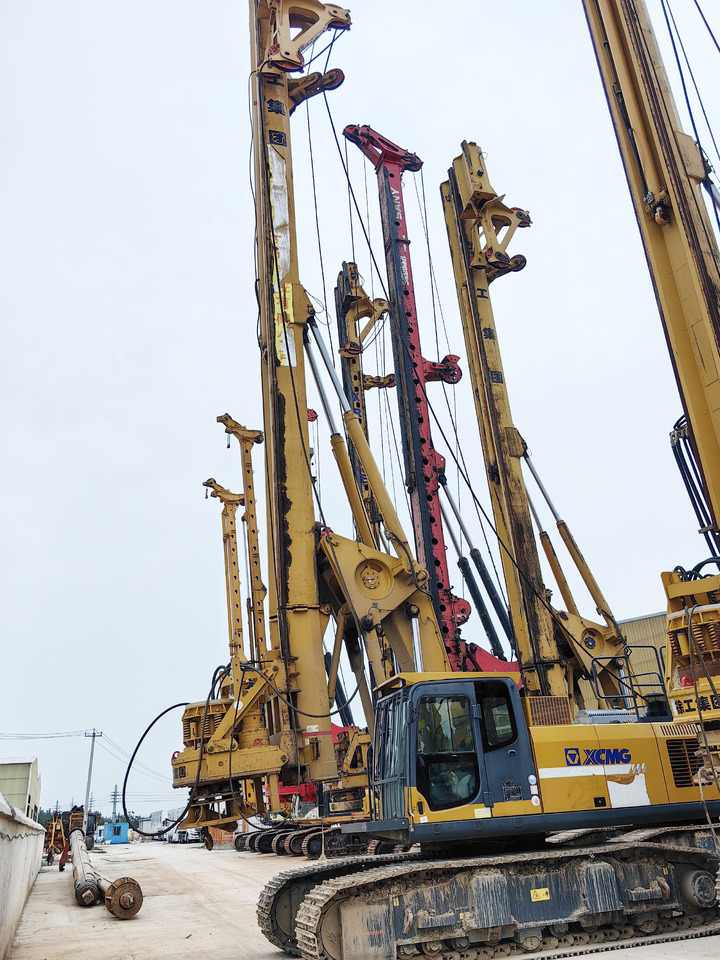 XCMG Offiical Used Rotary Drilling Rigs Drilling Machine XR220D Pile Drilling Rig For Sale - Perforadora: foto 2 XCMG Offiical Used Rotary Drilling Rigs Drilling Machine XR220D Pile Drilling Rig For Sale - Perforadora: foto 2