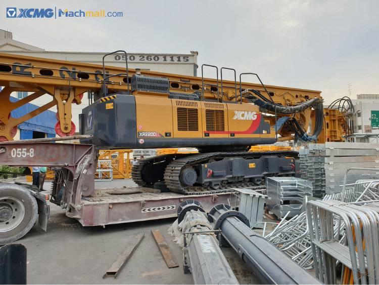 XCMG Retread Machine XR220D 220kn 50m Rotary Drilling Rig For Sale - Perforadora: foto 3 XCMG Retread Machine XR220D 220kn 50m Rotary Drilling Rig For Sale - Perforadora: foto 3