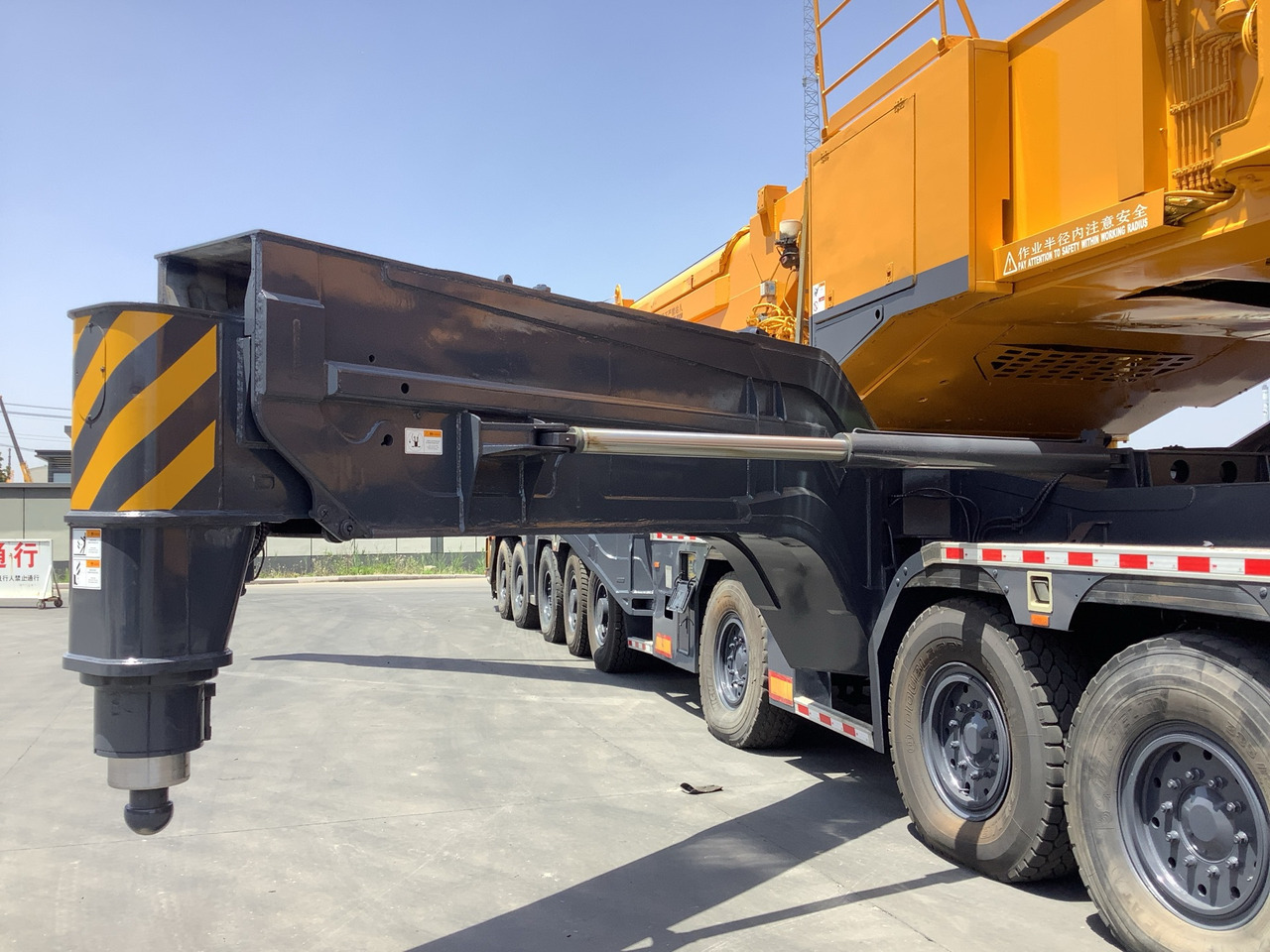 Grúa todo terreno XCMG Second Hand All Terrain Cranes 800 Tons QAY800 Used Mobile Crane Hot Sale: foto 7
