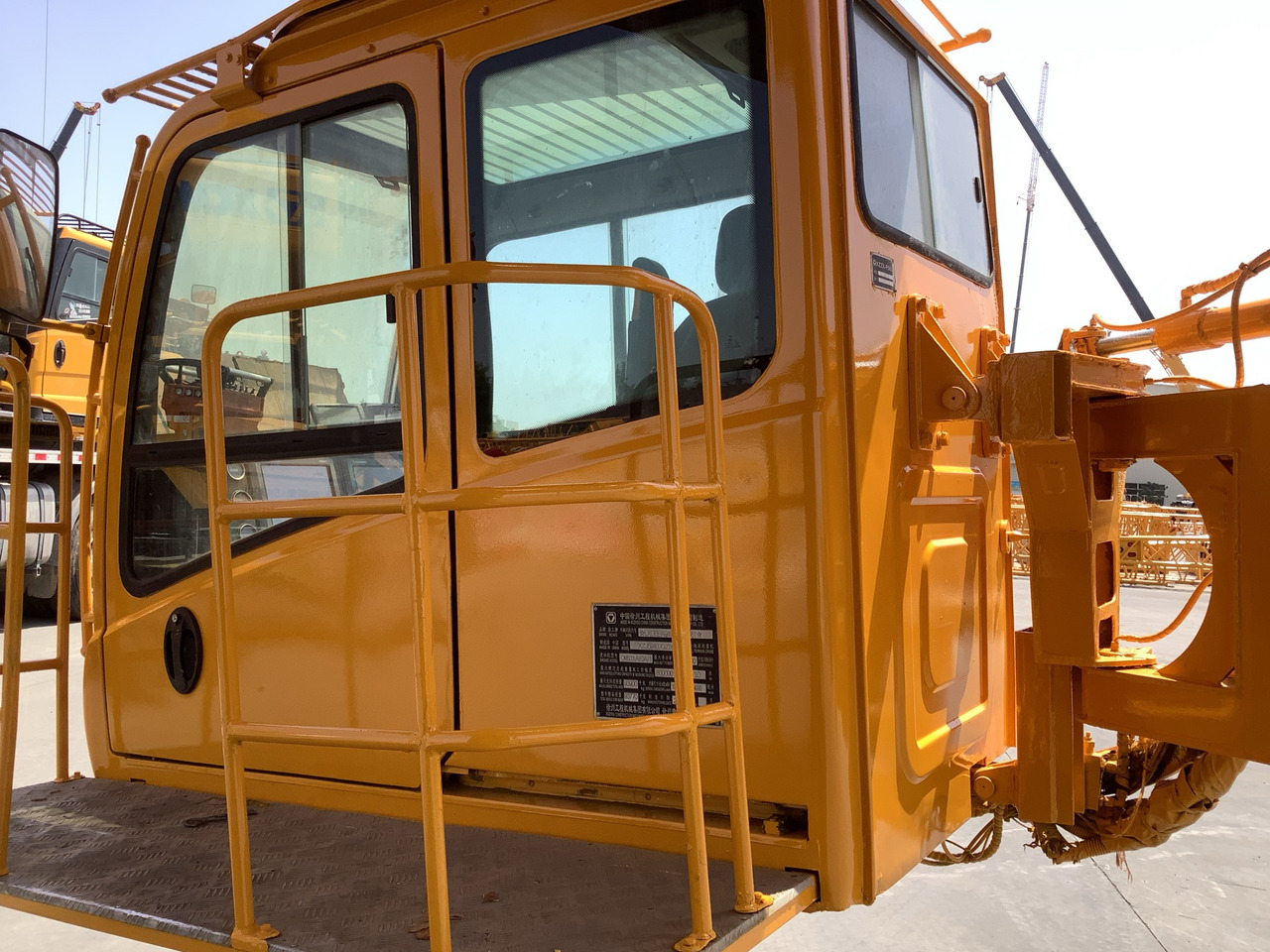 Grúa todo terreno XCMG Second Hand All Terrain Cranes 800 Tons QAY800 Used Mobile Crane Hot Sale: foto 6