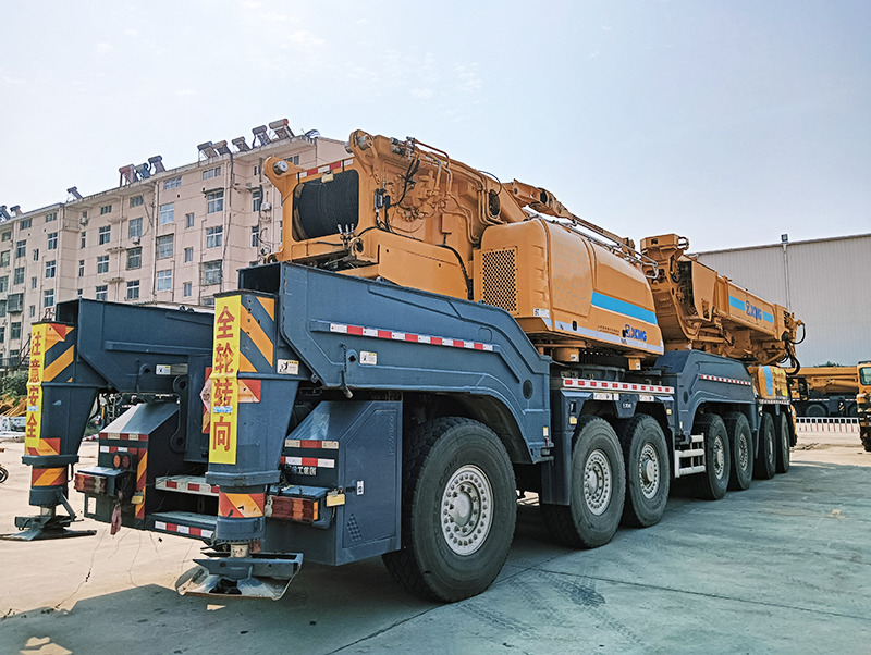 XCMG XCA500 used 500 ton hydraulic telescopic boom all terrain crane - Grúa todo terreno: foto 5 XCMG XCA500 used 500 ton hydraulic telescopic boom all terrain crane - Grúa todo terreno: foto 5