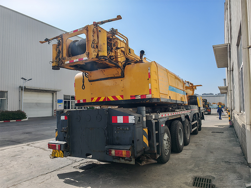 XCMG XCT110 used 110ton mobile hydraulic truck crane price - Autogrúa: foto 4 XCMG XCT110 used 110ton mobile hydraulic truck crane price - Autogrúa: foto 4
