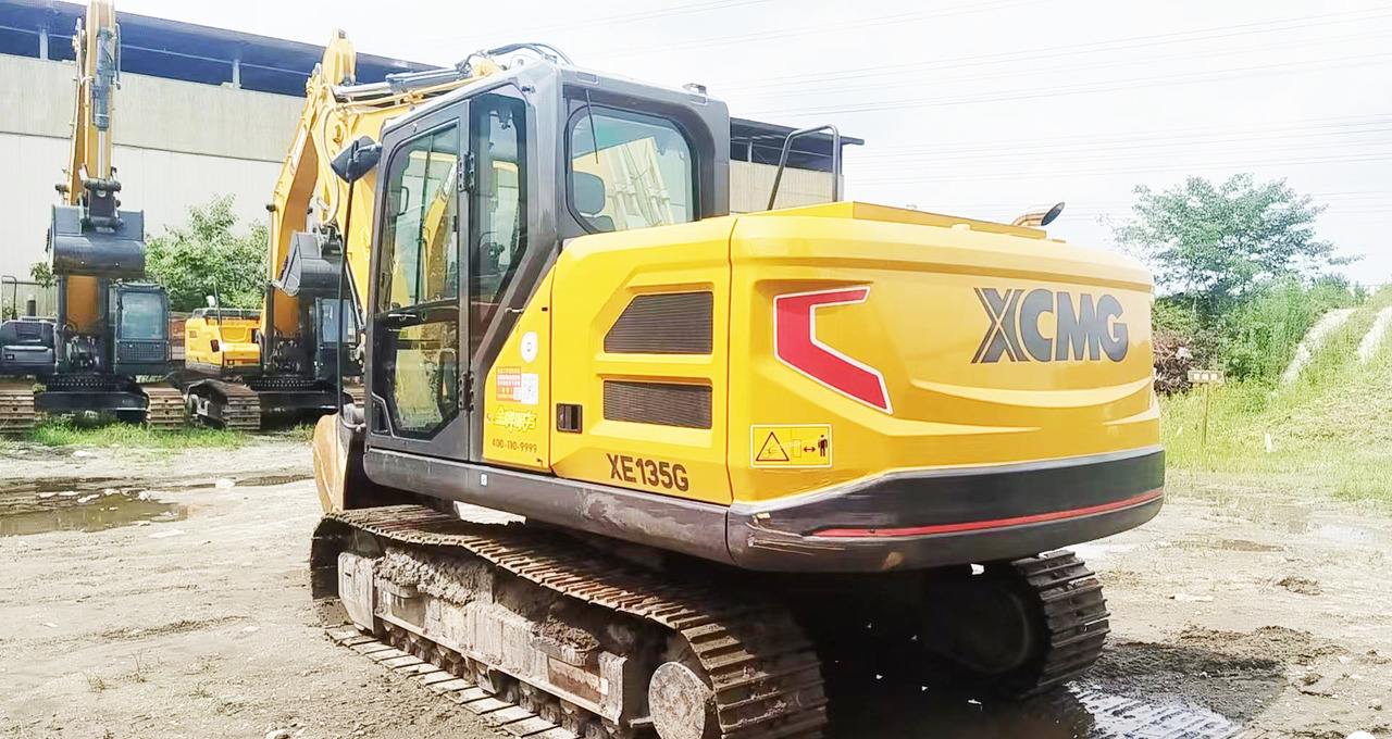 XCMG medium used 13ton crawler hydraulic excavator price - Excavadora de cadenas: foto 2 XCMG medium used 13ton crawler hydraulic excavator price - Excavadora de cadenas: foto 2