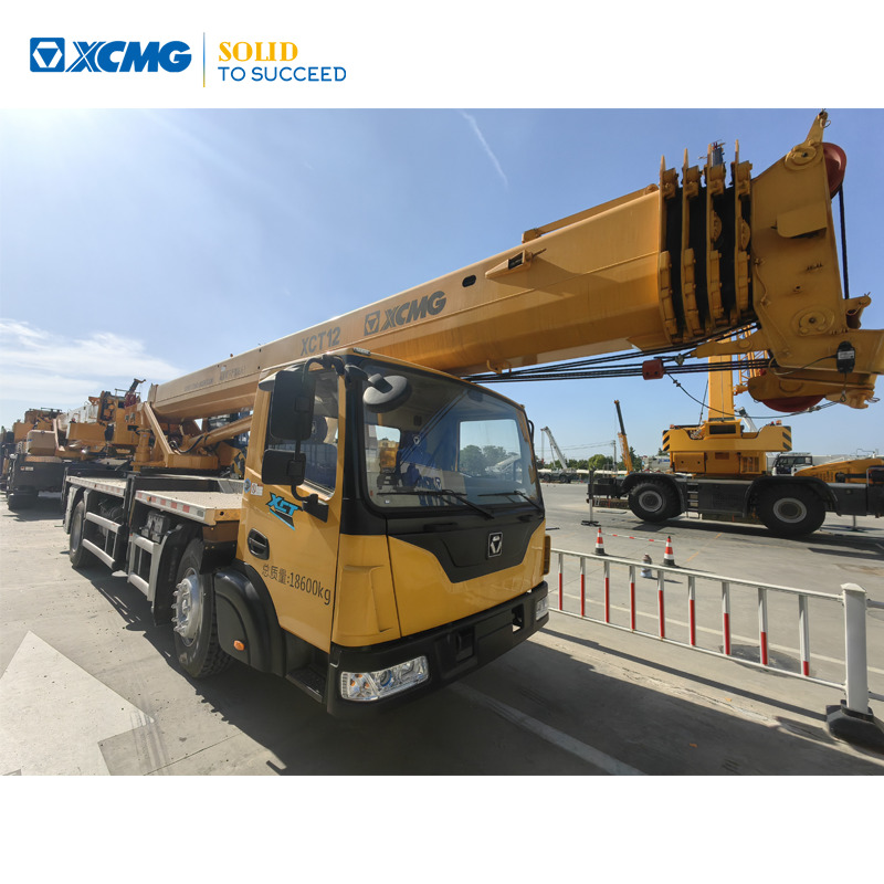 XCMG used XCT12L5-5 12ton five section telescopic boom hydraulic truck crane for sale - Autogrúa: foto 1 XCMG used XCT12L5-5 12ton five section telescopic boom hydraulic truck crane for sale - Autogrúa: foto 1