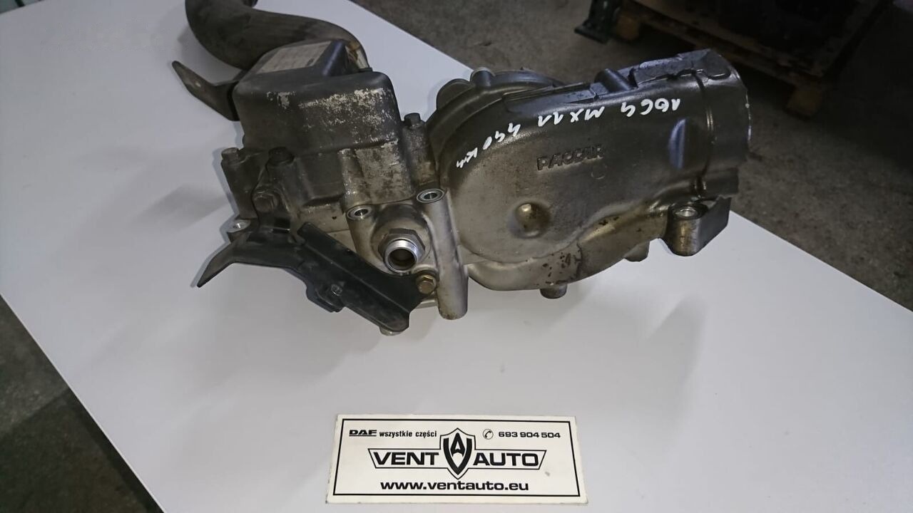 1955127   DAF XF 106 truck - Bomba de refrigerante para Camión: foto 4 1955127   DAF XF 106 truck - Bomba de refrigerante para Camión: foto 4