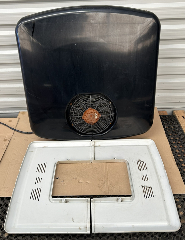 COOLTRONIC 1400 G2 SLIM HATCH - Pieza de aire acondicionado para Camión: foto 5 COOLTRONIC 1400 G2 SLIM HATCH - Pieza de aire acondicionado para Camión: foto 5