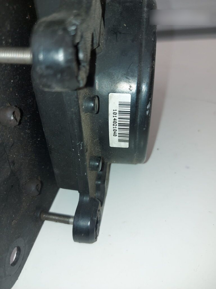 DAF 1822113 DAF XF 105 truck - Sensor para Camión: foto 2 DAF 1822113 DAF XF 105 truck - Sensor para Camión: foto 2