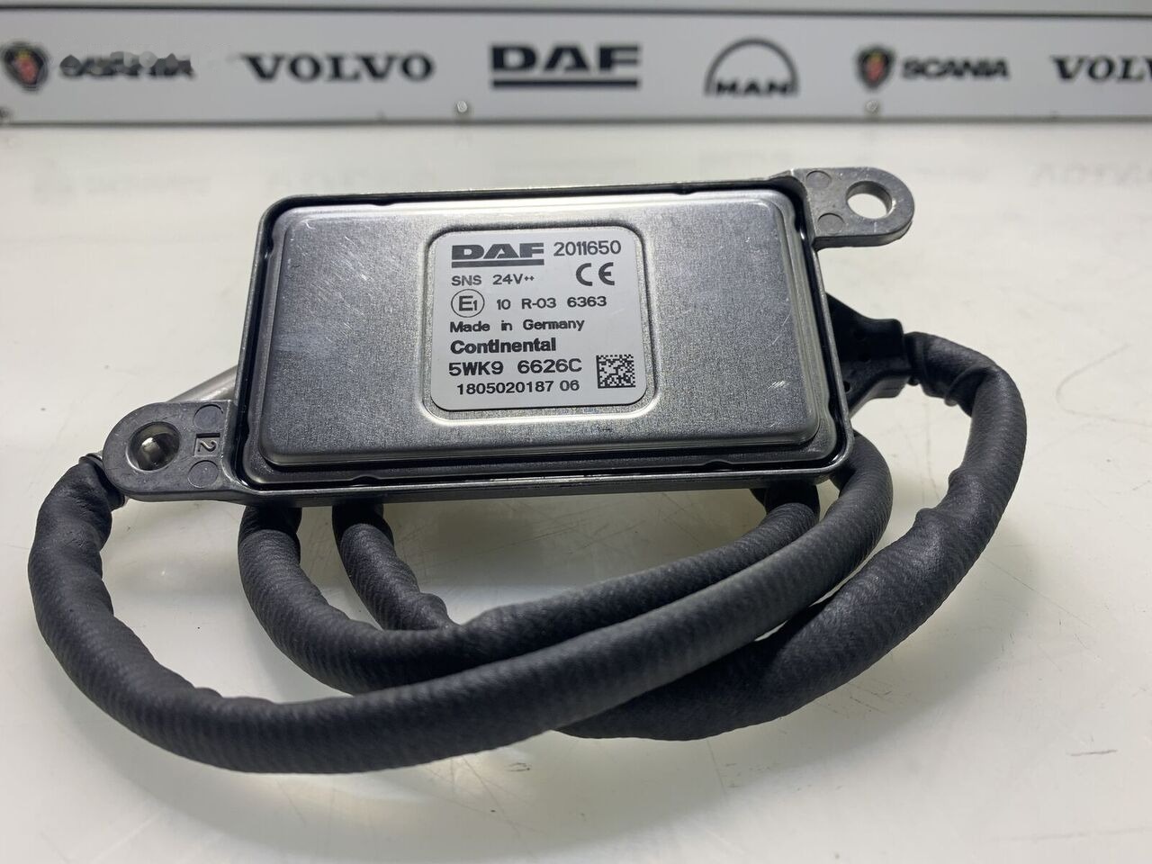 DAF XF 105/106 NOx 2011650 DAF XF 105 106 truck - Sensor para Camión: foto 2 DAF XF 105/106 NOx 2011650 DAF XF 105 106 truck - Sensor para Camión: foto 2
