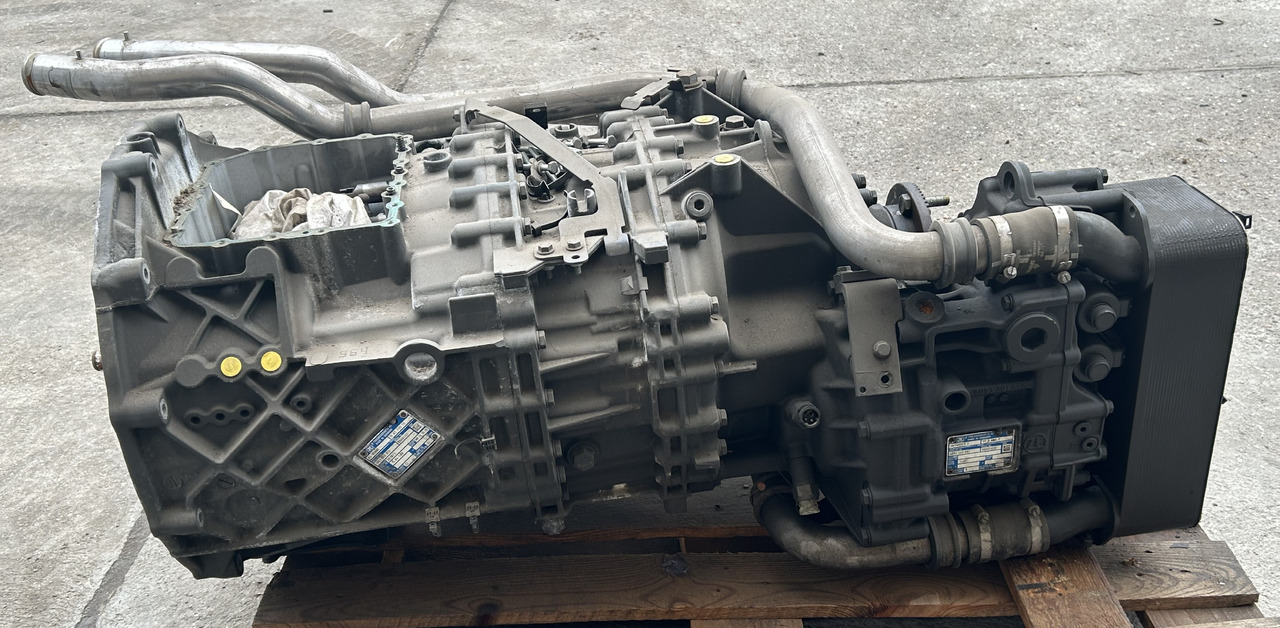 DAF XF 106 12AS2131 TD 2011072 DAF XF 106 truck - Caja de cambios para Camión: foto 2 DAF XF 106 12AS2131 TD 2011072 DAF XF 106 truck - Caja de cambios para Camión: foto 2