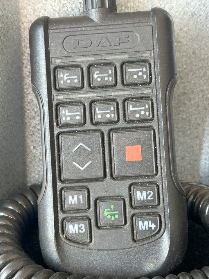 DAF XF 106 480 SUSPENSION AIRBAG REMOTE CONTROL - Suspensión para Camión: foto 2 DAF XF 106 480 SUSPENSION AIRBAG REMOTE CONTROL - Suspensión para Camión: foto 2
