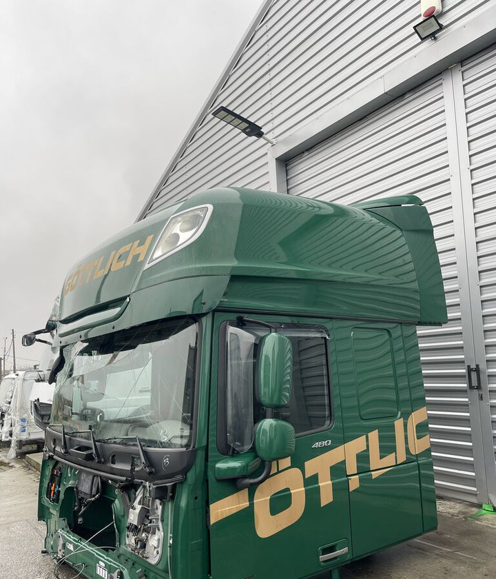 DAF XF 106 SUPER SPACE CAB - Cabina para Camión: foto 4 DAF XF 106 SUPER SPACE CAB - Cabina para Camión: foto 4