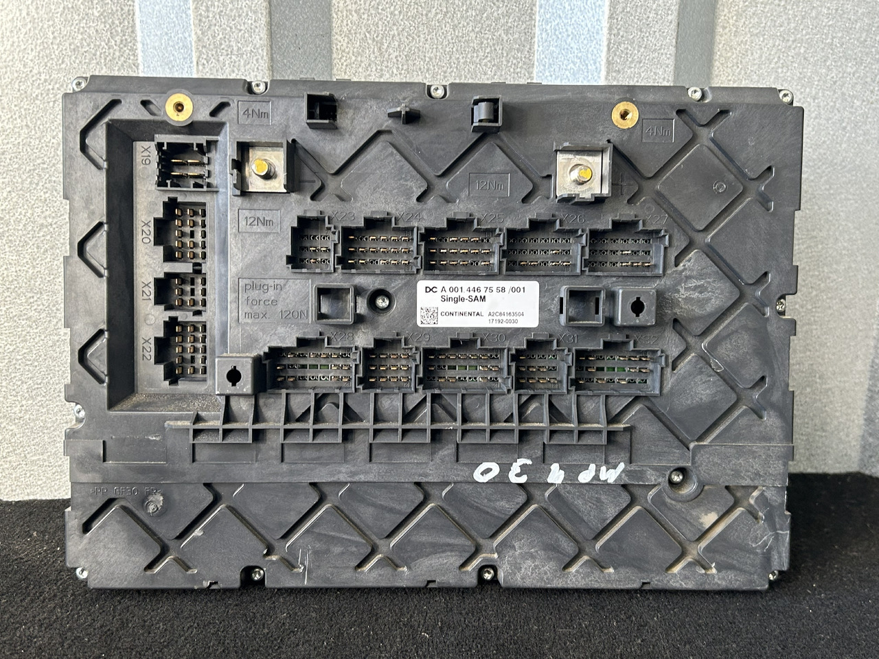 MERCEDES ACTROS MP4 A FUSE MODULE SAM - Fusible: foto 2 MERCEDES ACTROS MP4 A FUSE MODULE SAM - Fusible: foto 2