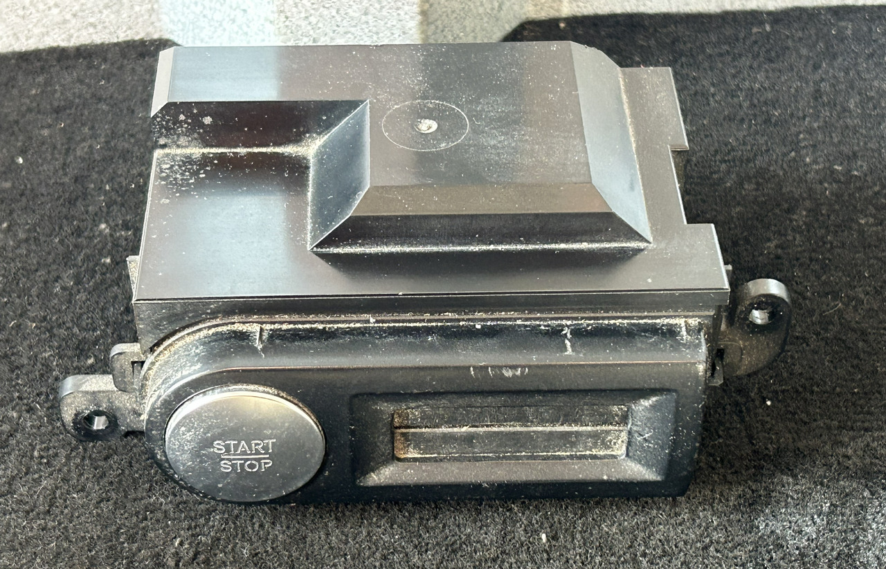 MERCEDES-BENZ ACTROS MP4 START/STOP IGNITION SWITCH - Salpicadero para Camión: foto 2 MERCEDES-BENZ ACTROS MP4 START/STOP IGNITION SWITCH - Salpicadero para Camión: foto 2