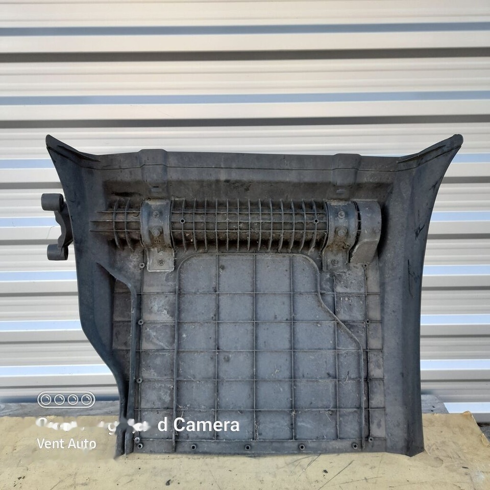 Mercedes-Benz ACTROS MP4 A9605200620 Mercedes-Benz A9605200620 - Guardabarros para Camión: foto 1 Mercedes-Benz ACTROS MP4 A9605200620 Mercedes-Benz A9605200620 - Guardabarros para Camión: foto 1