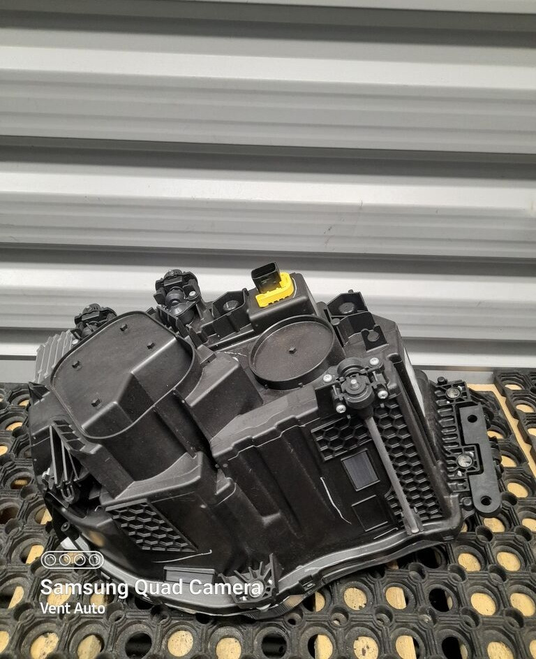 Mercedes-Benz ACTROS MP4 MP5 A9618203059 Mercedes-Benz ACTROS MP4 truck - Faro delantero para Camión: foto 2 Mercedes-Benz ACTROS MP4 MP5 A9618203059 Mercedes-Benz ACTROS MP4 truck - Faro delantero para Camión: foto 2
