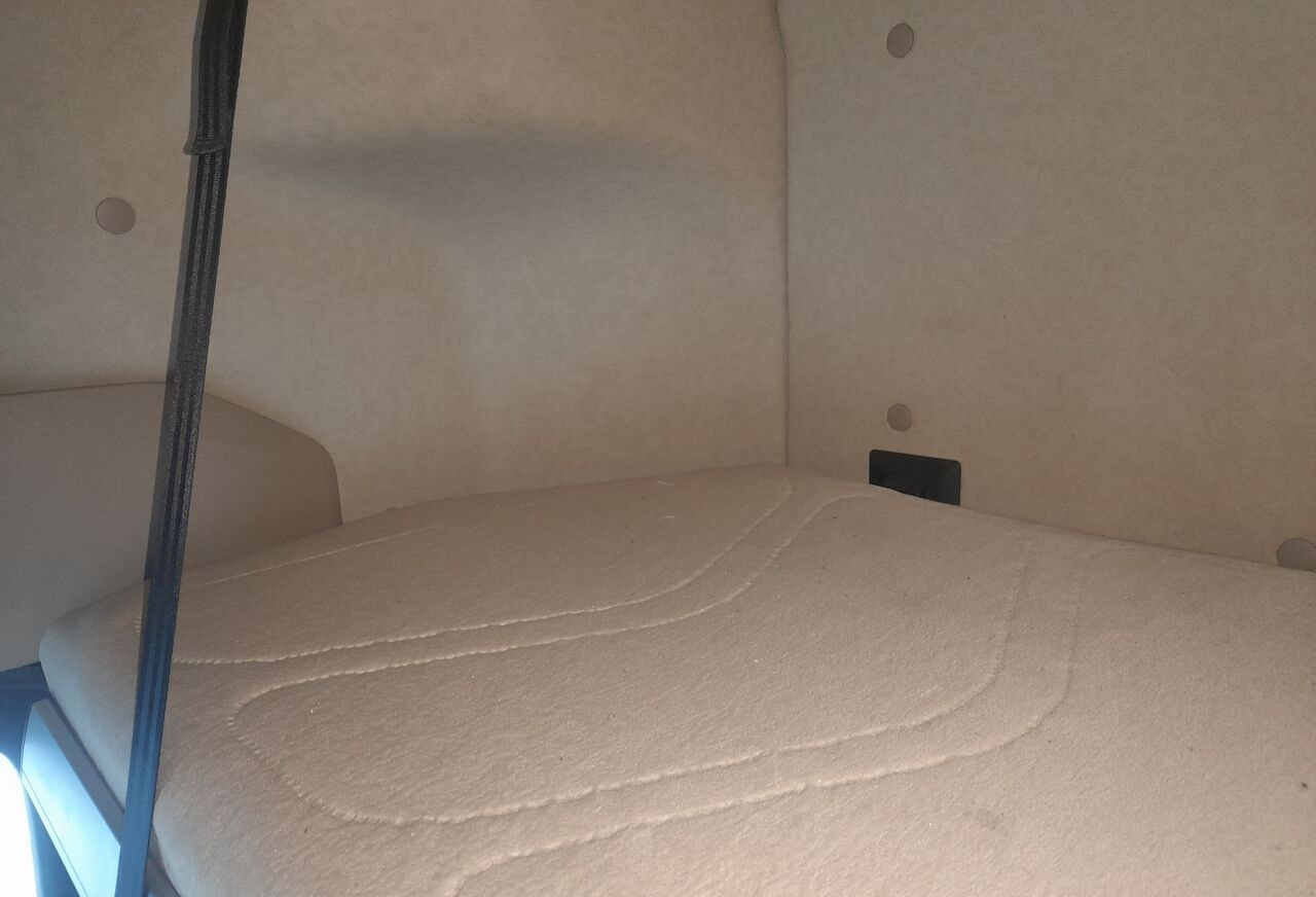 Mercedes-Benz ACTROS Mercedes-Benz - Cabina e interior para Camión: foto 5 Mercedes-Benz ACTROS Mercedes-Benz - Cabina e interior para Camión: foto 5