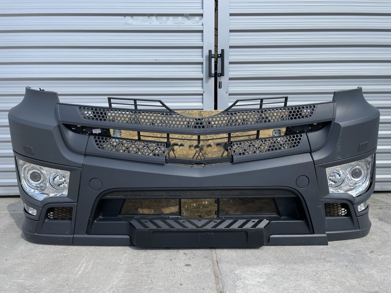 Cabina nuevo Mercedes-Benz Actros MP4  for Mercedes-Benz ACTROS ANTOS AXOR: foto 15