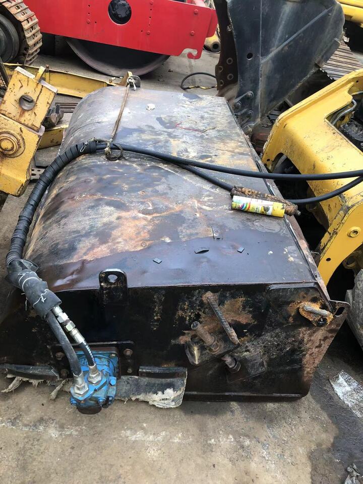 CATERPILLAR 226B 226C skid steer loader - Minicargadora: foto 4 CATERPILLAR 226B 226C skid steer loader - Minicargadora: foto 4