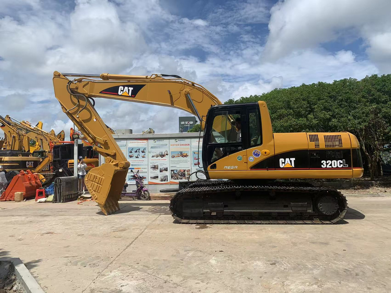 Caterpillar 320C, 320CL Hydraulic Excavator with Wide Track for Swamp Terrain - Excavadora de cadenas: foto 1 Caterpillar 320C, 320CL Hydraulic Excavator with Wide Track for Swamp Terrain - Excavadora de cadenas: foto 1