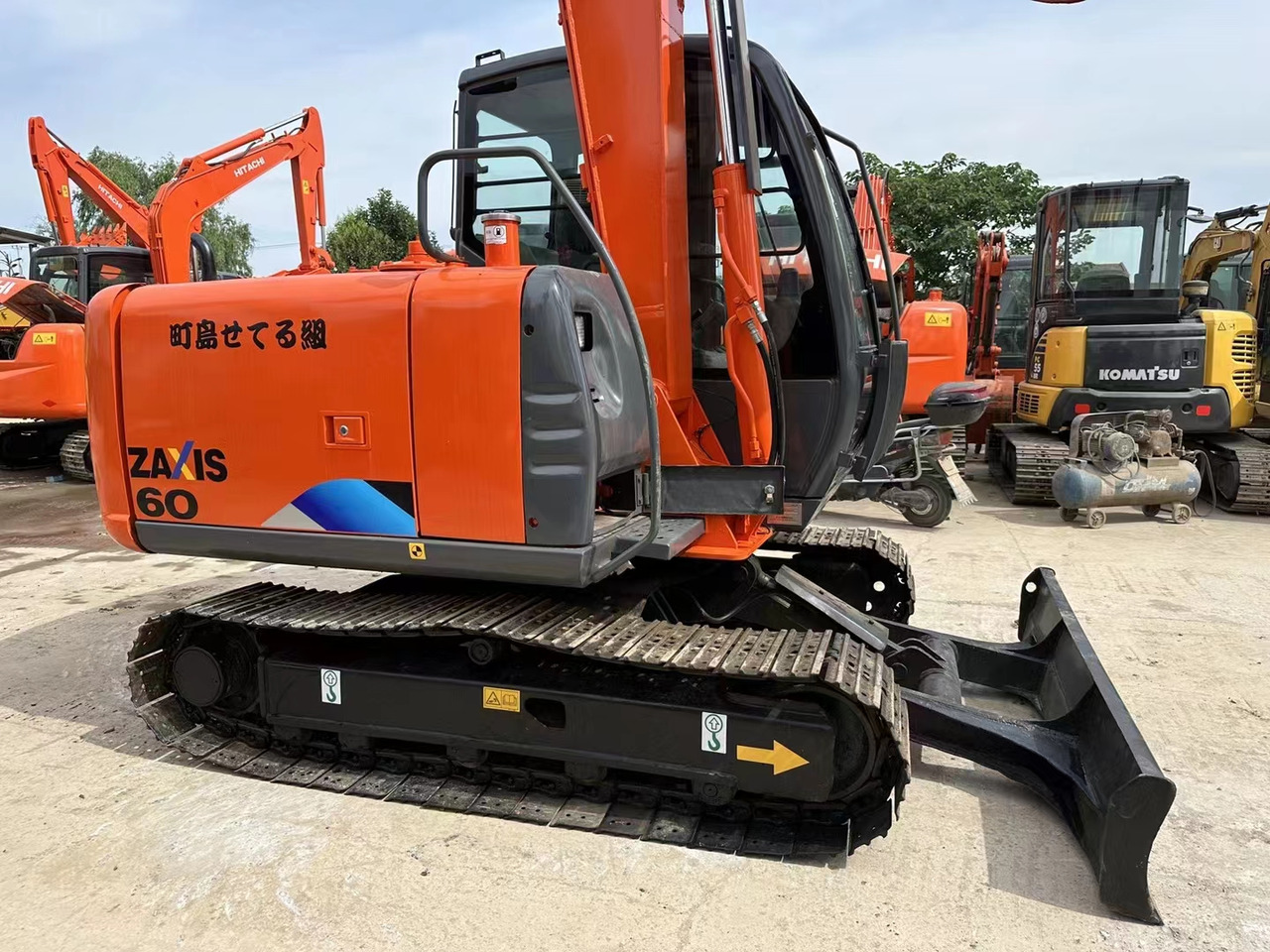 Hitachi ZX60 Mini Excavator Cheap Machine - Excavadora de cadenas: foto 2 Hitachi ZX60 Mini Excavator Cheap Machine - Excavadora de cadenas: foto 2