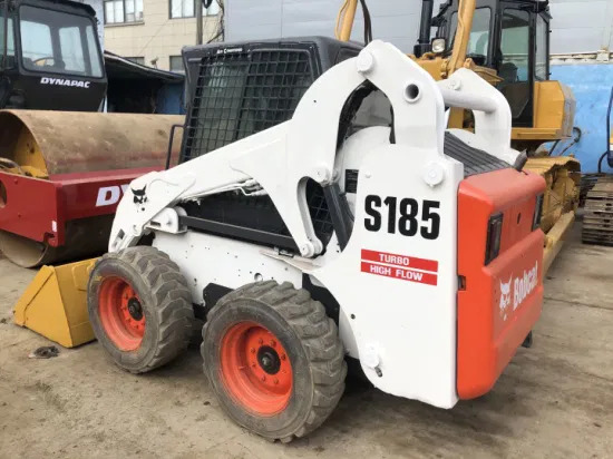 Used Caterpilar 226b 226c 246c Skid Steer Loader with Sweeper - Minicargadora: foto 1 Used Caterpilar 226b 226c 246c Skid Steer Loader with Sweeper - Minicargadora: foto 1