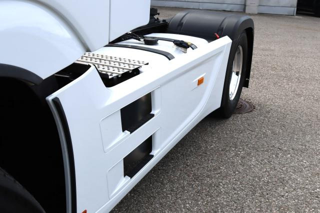 Mercedes-Benz Actros 1851 LS - Cabeza tractora: foto 4 Mercedes-Benz Actros 1851 LS - Cabeza tractora: foto 4